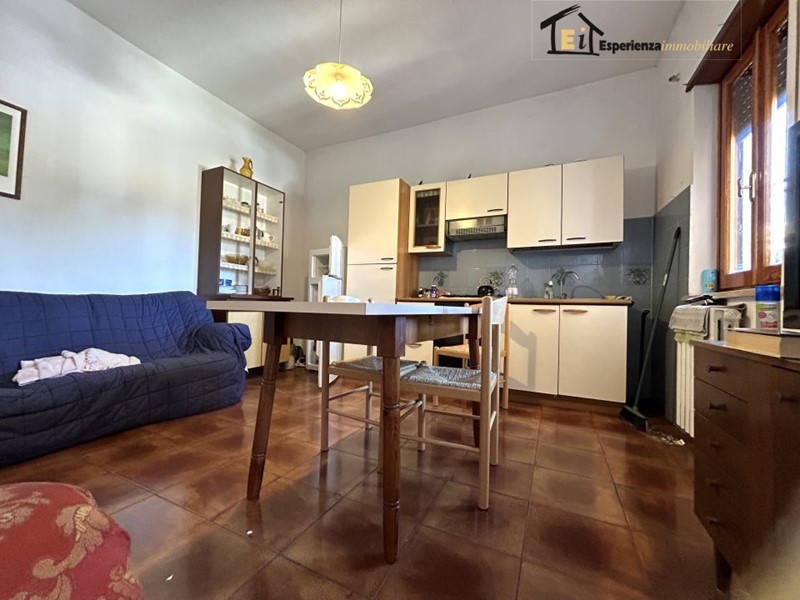 Trilocale in Vendita a Forano, 60'000&euro;, 60 m²