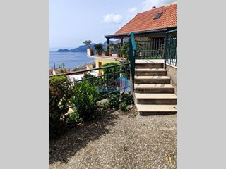 Trilocale in Vendita a Letojanni, 120'000€, 70 m²