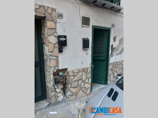 Trilocale in Vendita a Palermo, 25'000€, 43 m²