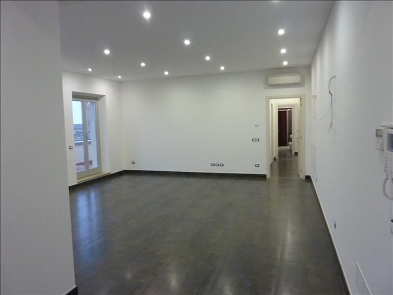 Appartamento in Vendita a Siena, 170 m²