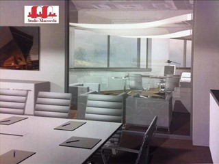 Immobile commerciale in Vendita a Siena, 5000 m²