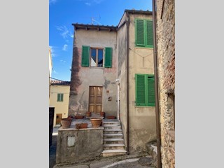 Casa Indipendente in Vendita a Vicopisano, 178'000€, 130 m², con Box