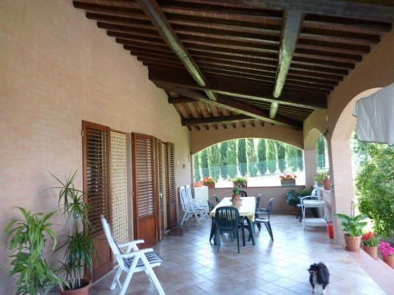 Trilocale in Vendita a Siena, 400 m²