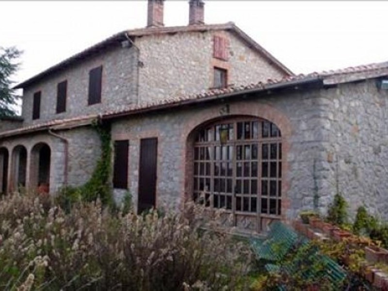 Villa in Vendita a Siena, 380 m²