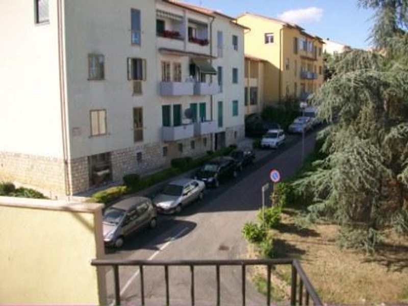 Trilocale in Vendita a Siena, 90 m²