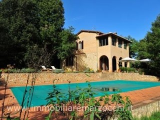 Villa in Vendita a Monteriggioni, 680'000€, 180 m²