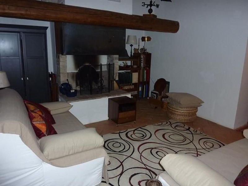 Appartamento in Vendita a Murlo, 490'000€, 380 m²