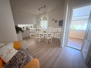 Trilocale in Vendita a Cecina, zona Cecina Marina, 239'000€, 60 m², con Box