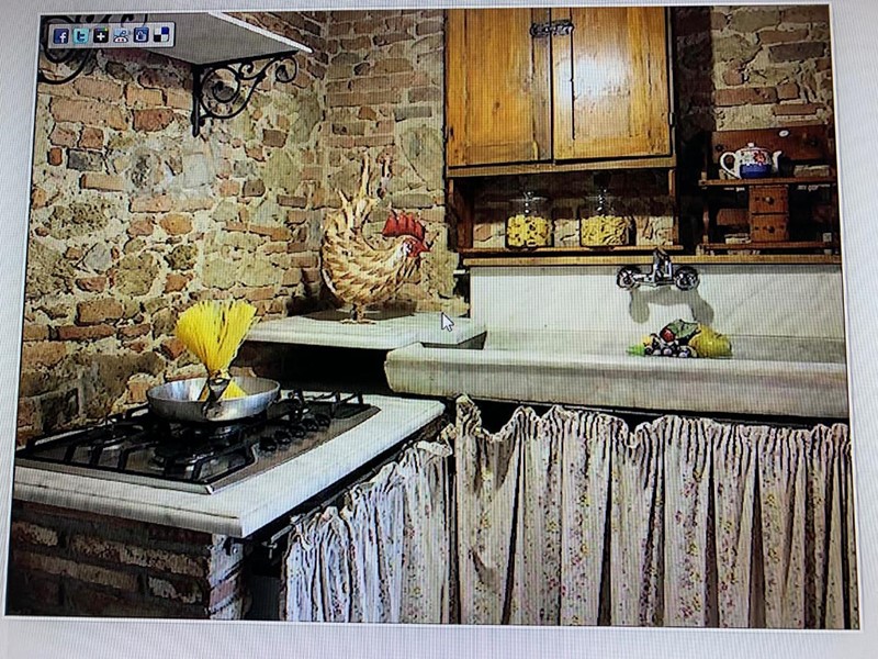 Bilocale in Affitto a Pontedera, zona Montecastello, 1'400€, 60 m², arredato