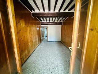 Casa Indipendente in Vendita a Capannori, zona Marlia, 49'000€, 75 m²