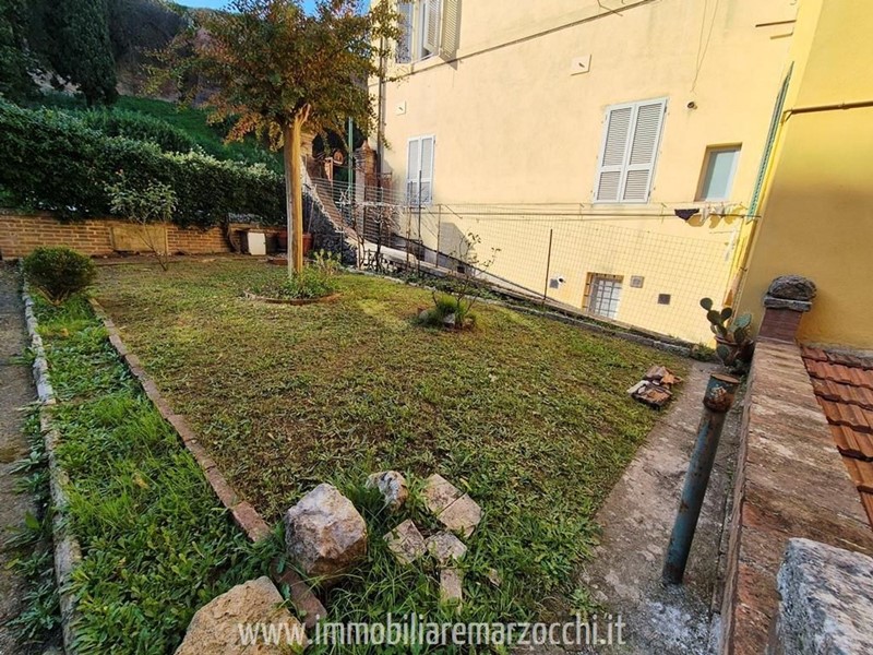 Appartamento in Vendita a Siena, 240'000€, 70 m²