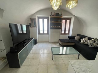 Quadrilocale in Vendita a Isolabona, 120'000€, 70 m²