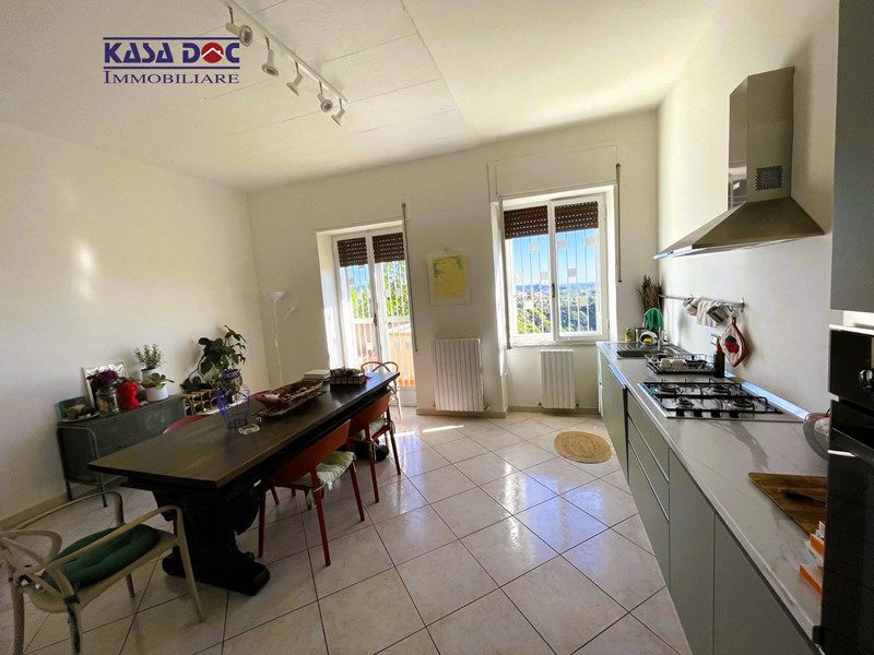 Quadrilocale in Vendita a Catanzaro, 159'000&euro;, 140 m²