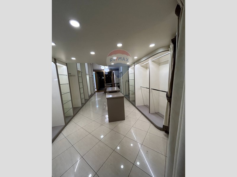 Negozio in Vendita a Milano, 249'000€, 40 m²