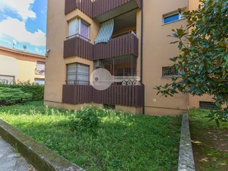 Trilocale in Vendita a Ghedi, 142'000€, 100 m²