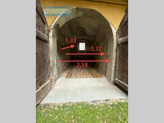 Box in Affitto a Vercelli, 18 m²