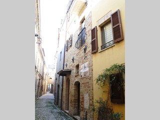 Trilocale in Vendita a Ripatransone, 80'000€, 61 m²