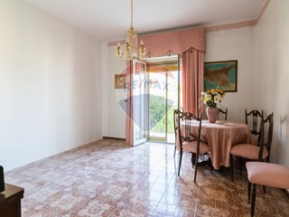 Quadrilocale in Vendita a Catania, 120'000&euro;, 96 m²