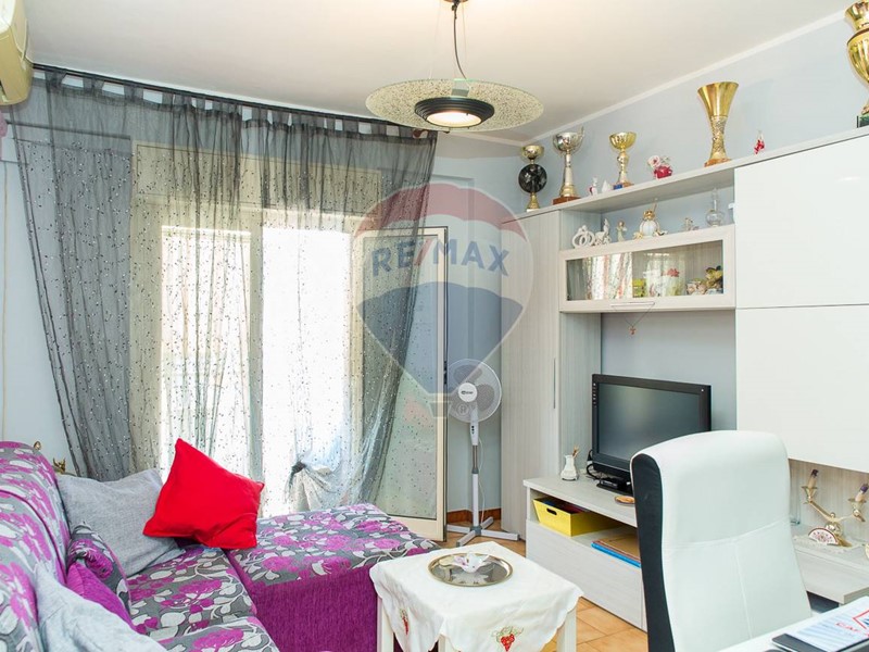 Quadrilocale in Vendita a Gravina di Catania, 95'000€, 95 m²