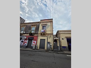 Casa Indipendente in Vendita a Catania, 85'000&euro;, 93 m²