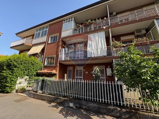 Trilocale in Vendita a Tremestieri Etneo, 128'000€, 99 m²