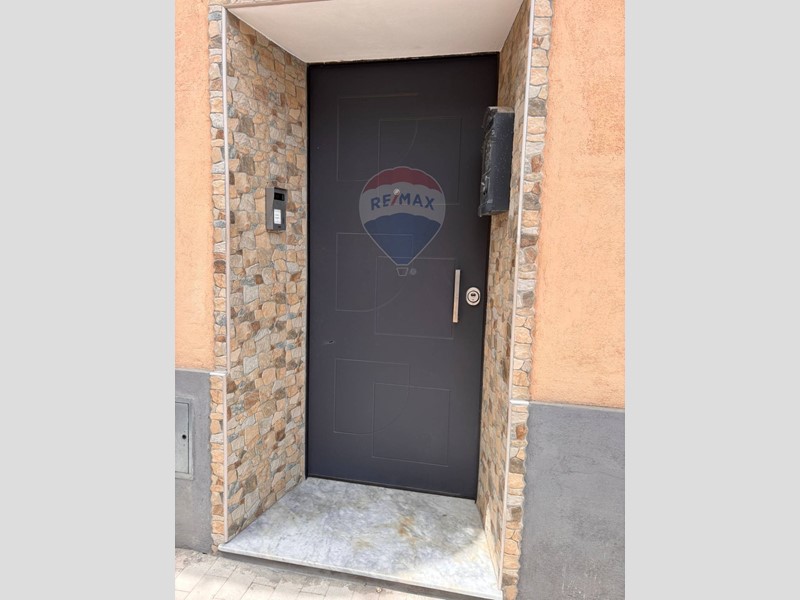 Appartamento in Vendita a Augusta, 60'000€, 112 m²