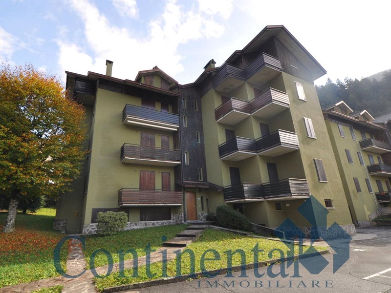 Trilocale in Vendita a Piazzatorre, 59'900€, 55 m²