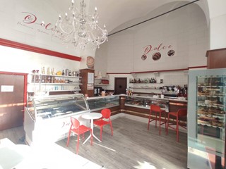 Attività commerciale in Vendita a Maglie, 80'000€, 80 m²