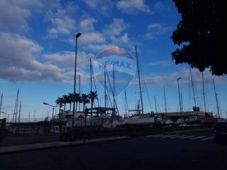 Casa Indipendente in Vendita a Riposto, 50'000€, 100 m²