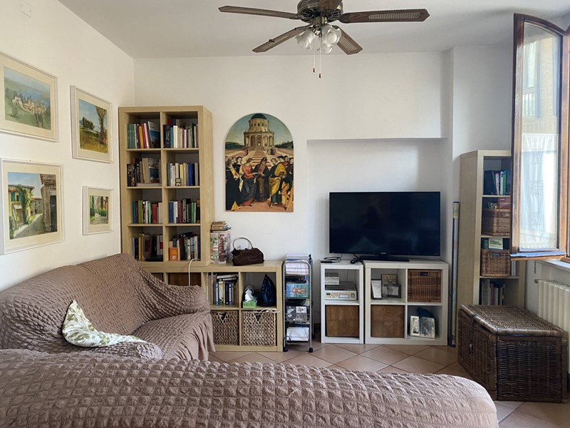 Appartamento in Vendita a Fano, 360'000€, 181 m²