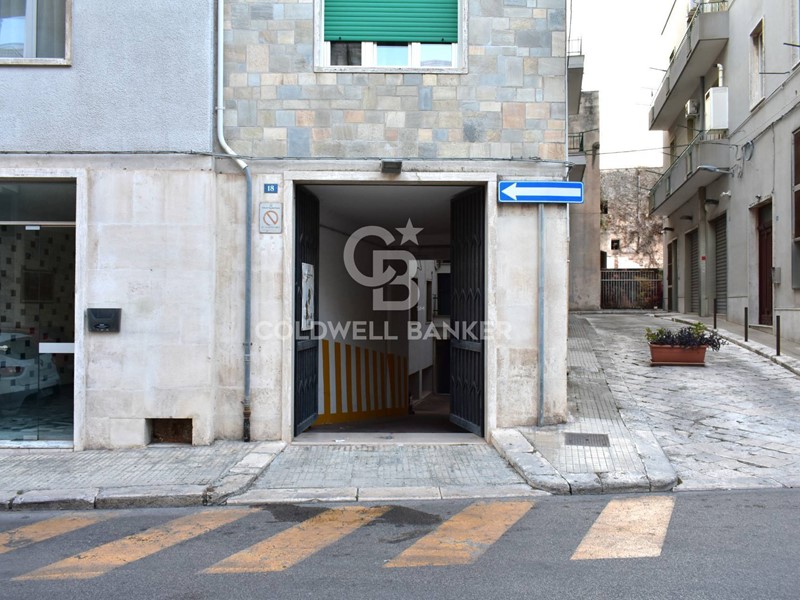 Box in Vendita a Martina Franca, 474 m²