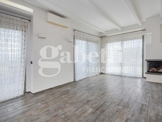 Trilocale in Vendita a Marano di Napoli, 198'000€, 80 m², arredato