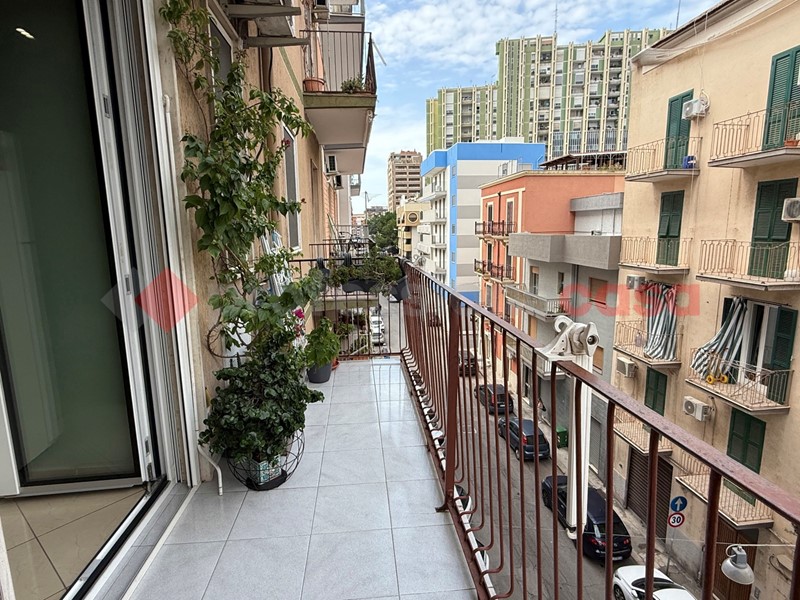 Bilocale in Vendita a Taranto, 75'000&euro;, 75 m²