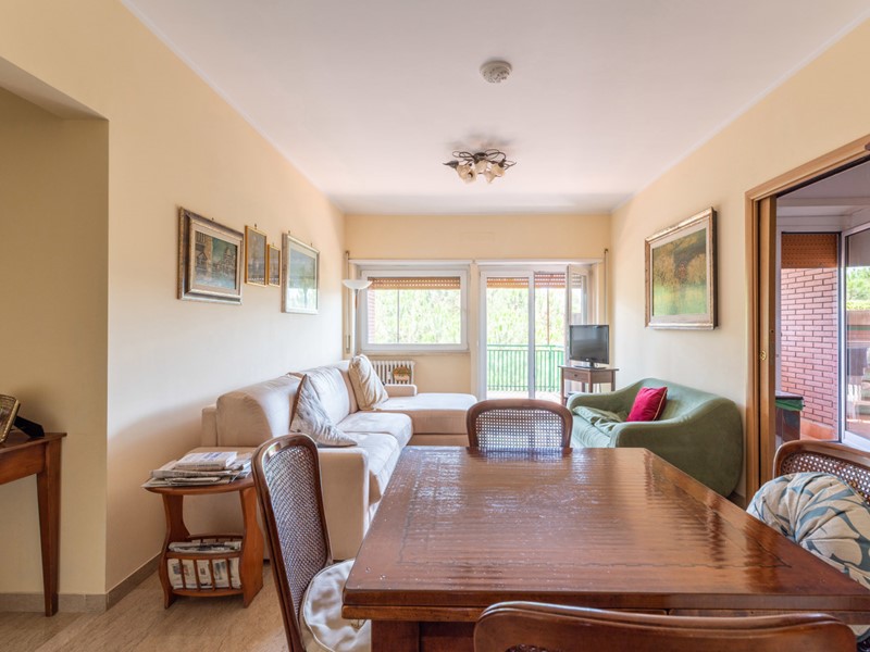 Trilocale in Vendita a Roma, 320'000&euro;, 132 m²