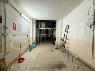 Box in Affitto a Angri, 150€, 24 m²