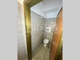 Negozio in Vendita a Palermo, 250'000€, 175 m²