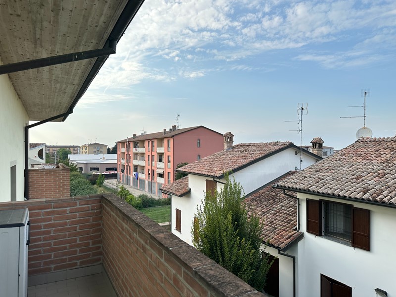 Trilocale in Vendita a Cortemaggiore, 115'000€, 75 m², con Box