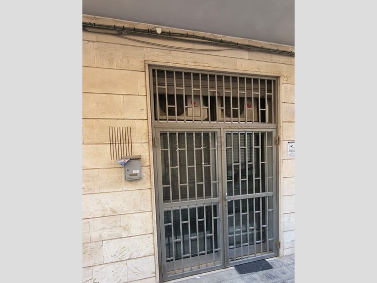 Box in Vendita a Altamura, zona ZONA VIA MATERA, 30'000€, 25 m²
