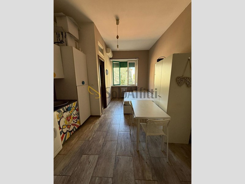 Monolocale in Affitto a Torino, zona Mirafiori, 370€, 20 m², arredato