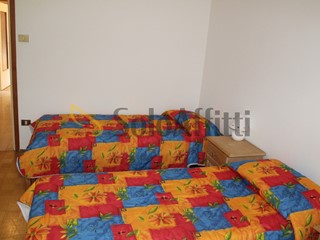 Stanza in Affitto a Bolzano, zona Gries - S. Quirino, 400&euro;, 20 m²