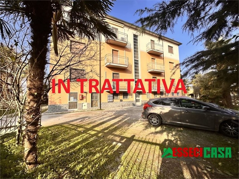 Trilocale in Vendita a Casirate d'Adda, 110'000€, 103 m²