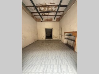 Negozio in Vendita a Casavatore, 38'000€, 63 m²