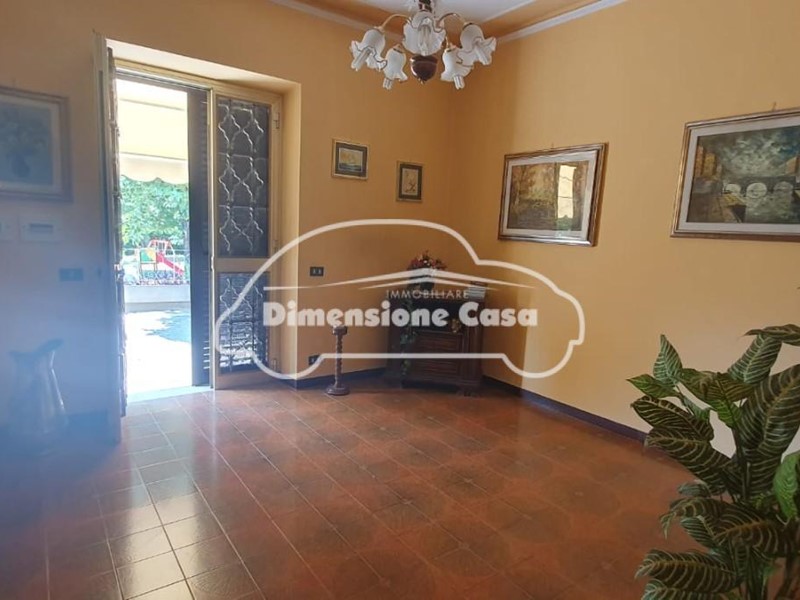 Villa bifamiliare in Vendita a Lucca, zona Santa Maria a Colle, 149'000&euro;, 130 m², arredato