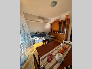 Quadrilocale in Vendita a Carrara, 133'000€, 85 m², arredato