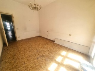 Appartamento in Vendita a Viareggio, 205'000€, 75 m²