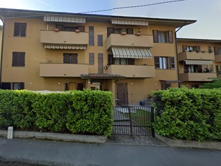 Appartamento in Vendita a Pozzo d'Adda, 135'000€, 95 m², con Box