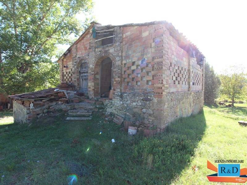 Appartamento in Vendita a Casole d'Elsa, 160'000€, 150 m², con Box