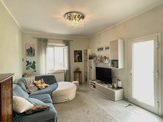 Quadrilocale in Vendita a San Miniato, zona Ponte a Egola, 148'000€, 141 m²