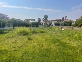 Terreno edificabile in Vendita a Martinsicuro, 1270 m²