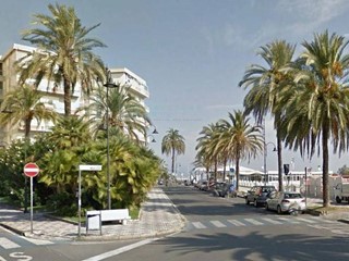 Bilocale in Affitto a Albenga, 500€, 45 m²